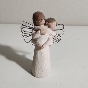 Willow Tree figurine Angels embrace Demaco Susan Lordi 2003